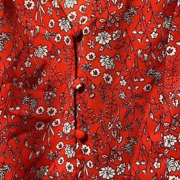 Rachel Zoe Red Ditsy Floral Button Down Long Sleeve Blouse V-Neck Medium EUC - Picture 3 of 7